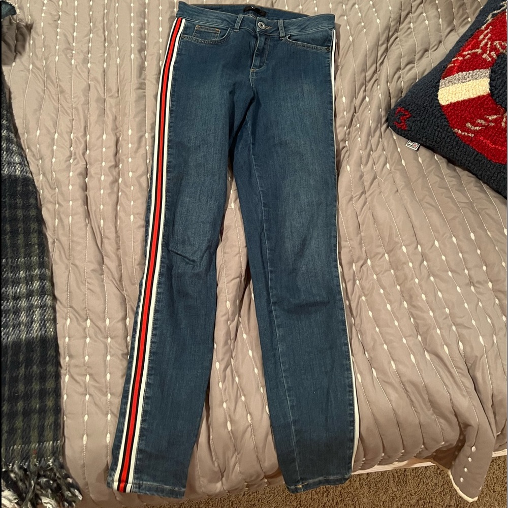 Denim skinny jeans with stripe down the size Size 6
